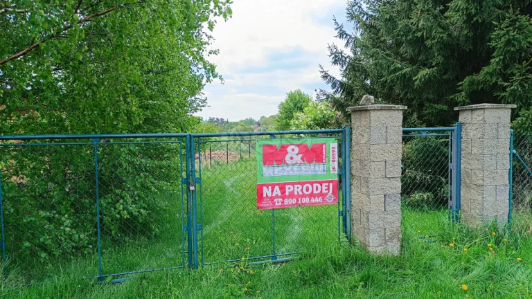 Prodej pozemku k bydlení, 653 m², Senožaty