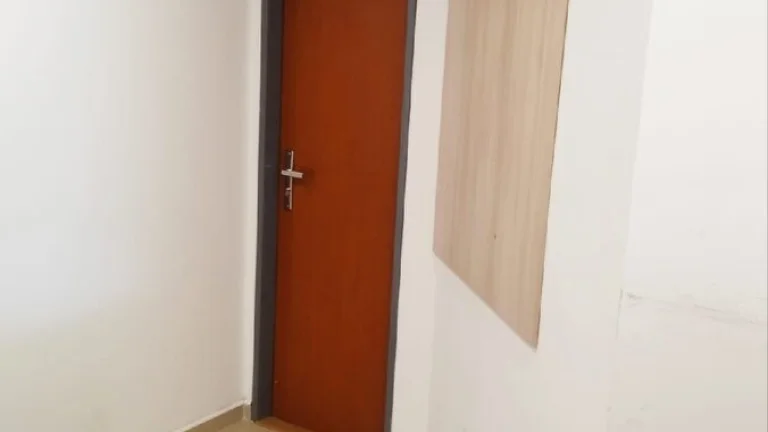 PRONÁJEM MODERNI KANCELÁŘE