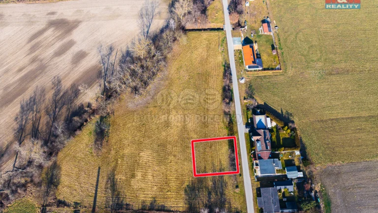 Prodej pozemku k bydlení, 811 m², Hrobice