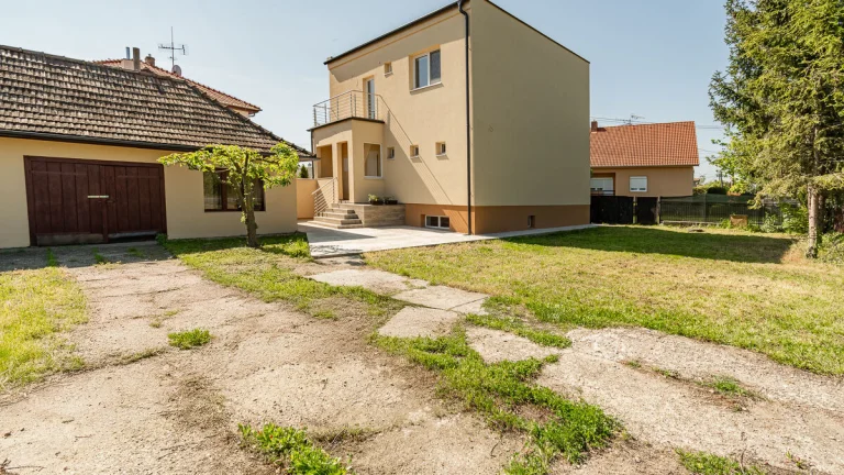 REZERVOVANÉ:Na predaj kompletne zrekonštruovaný rodinný dom