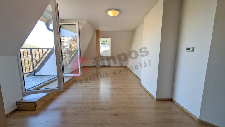 Pronájem bytu 3+kk 84 m², Zahradníčkova, Praha - Motol