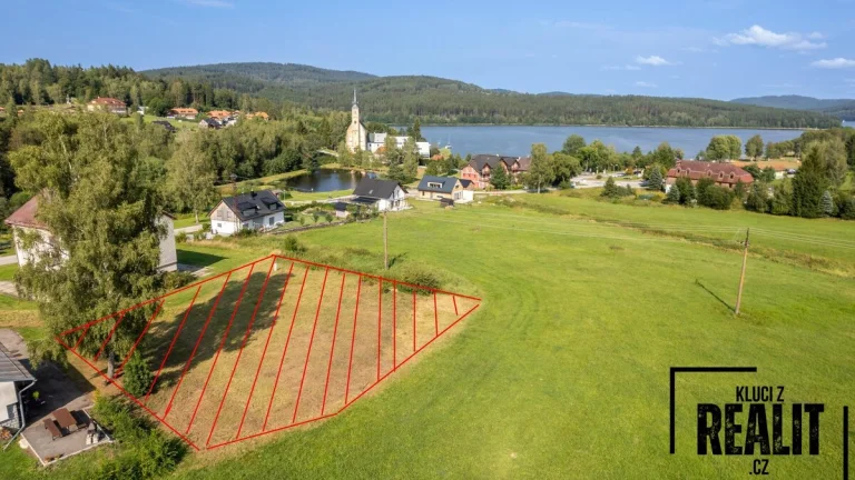 Stavební pozemek - Přední Výtoň (Lipno)