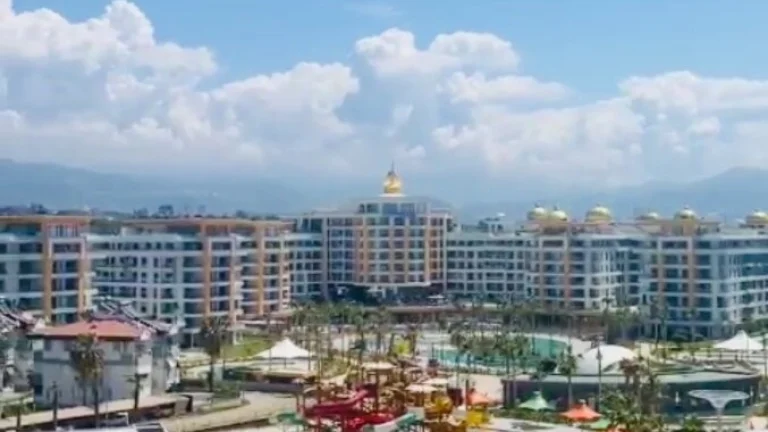 Prodám (investiční )2KK v luxusním komplexu AZURA WORLD