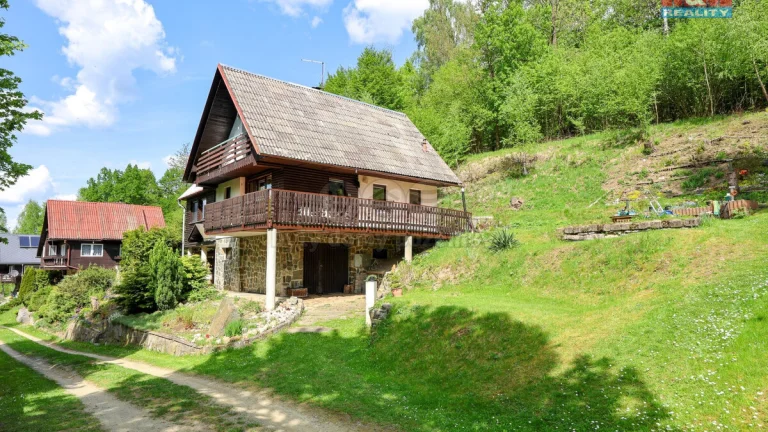 Prodej chalupy, 160 m², Hynčina