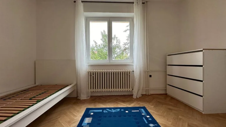 na prenájom samostatné izby -340€/mes