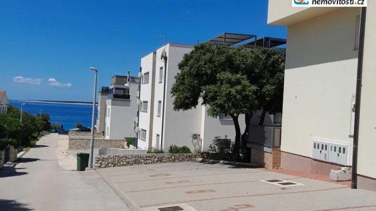 Prodej, byt 3+kk, 44 m, , , Česko