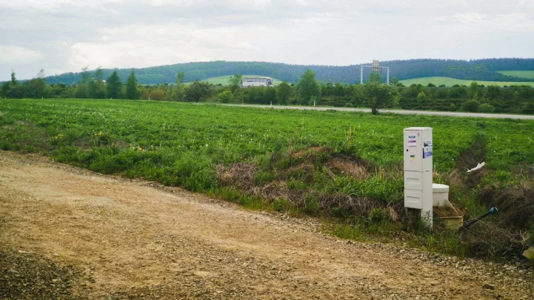 Pozemok na predaj Svinia