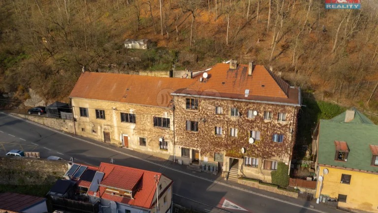 Prodej rodinného domu, 980 m², Nižbor, ul. Křivoklátská