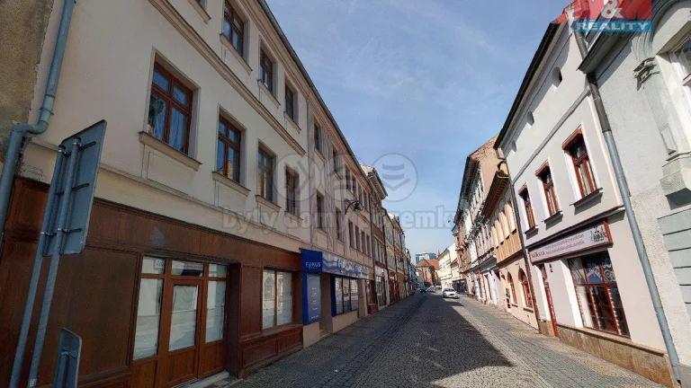Pronájem obchod a služby, 300 m², Chomutov, ul. Ruská