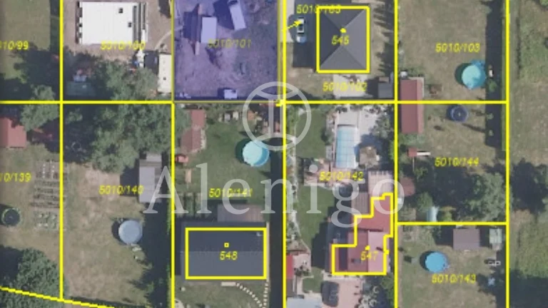 Prodej stavebního pozemku pro bydlení, 380 m2 - Luštěnice,