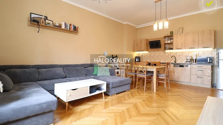 HALO reality - Predaj, trojizbový byt Nové Zámky, kompletná