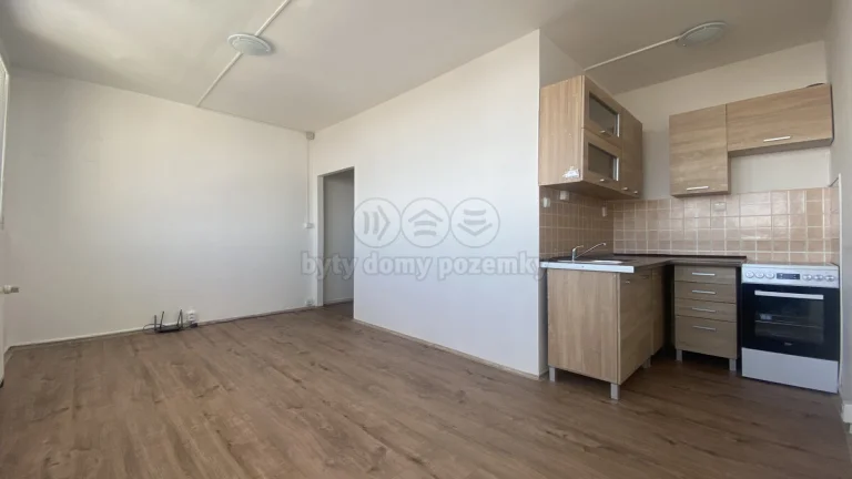Pronájem bytu 1+kk, 23 m², Chomutov, ul. Kundratická