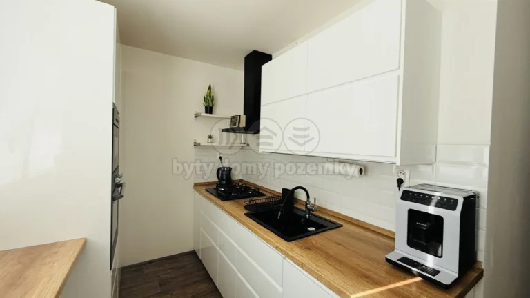 Prodej bytu 3+1, 59 m², Ostrava, ul. Oráčova