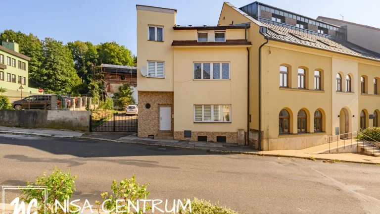 Prodej rodinného domu 210 m2 - Semily, ev.č. 00220