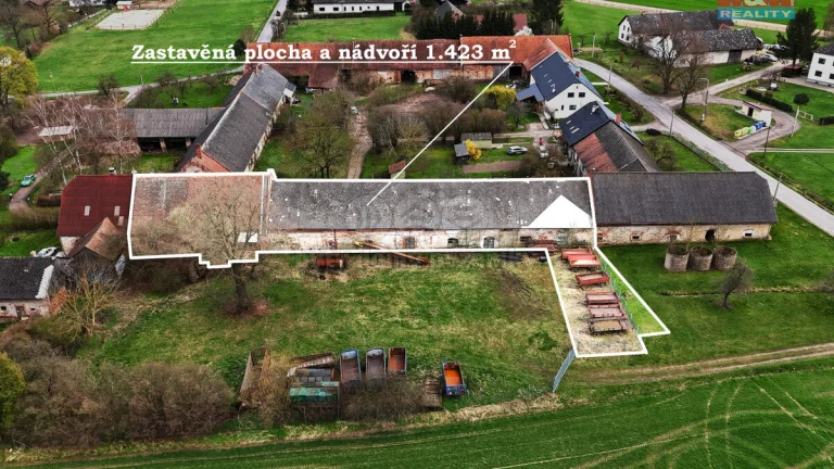 Prodej zemědělského objektu, 1.423 m², Luková