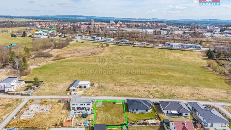 Prodej pozemku k bydlení, 645 m², Planá nad Lužnicí