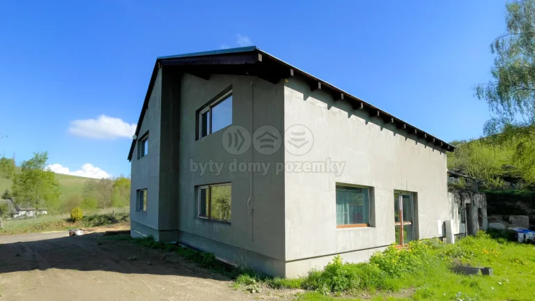Prodej rodinného domu, 270 m², Chrastava - Horní Vítkov