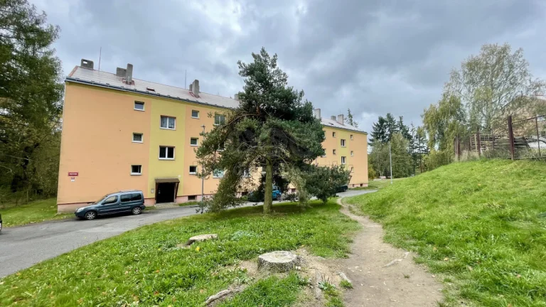 Pronájem bytu 2+1, 53 m², Horní Slavkov, ul. Poštovní