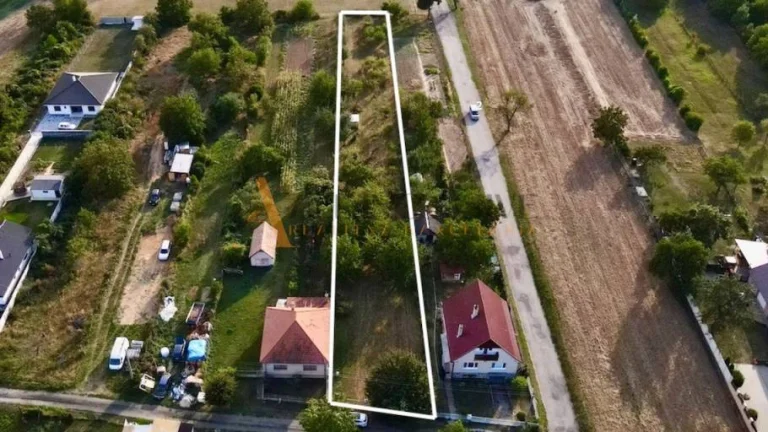 ALL INCLUSIVE | POZEMKY - ZÁHRADY | BLESOVCE | TOPOĽČANY