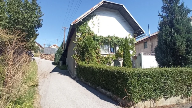 Predaj rodinného domu dražbou v obci Hrochoť, okres BB