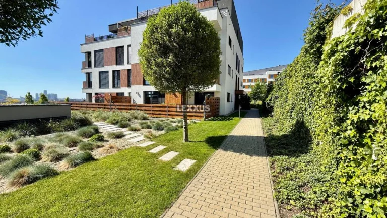 | ZARIADENÝ 4i byt s terasou, NOVÁ KOLIBA, BA III., 118,50 m