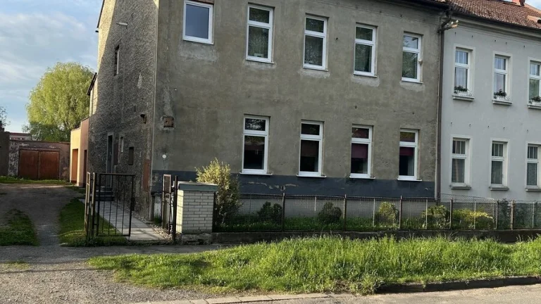 Prodej zděného bytu 4+kk se zahrádkou a garáží , Svitavy