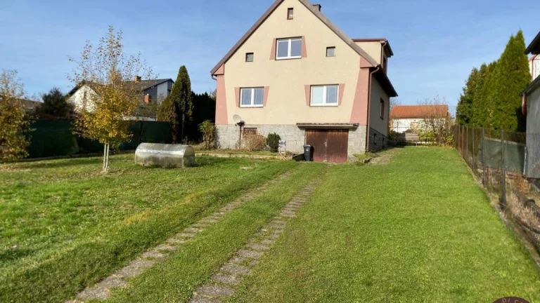 Prodej rodinného domu v Bukovanech u Benešova u Prahy