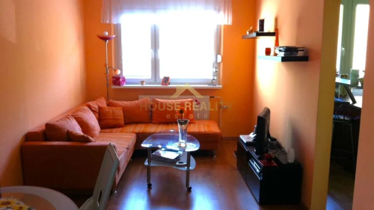 Prenájom pekný 3 izbový byt, Pečnianska ulica, Bratislava V.