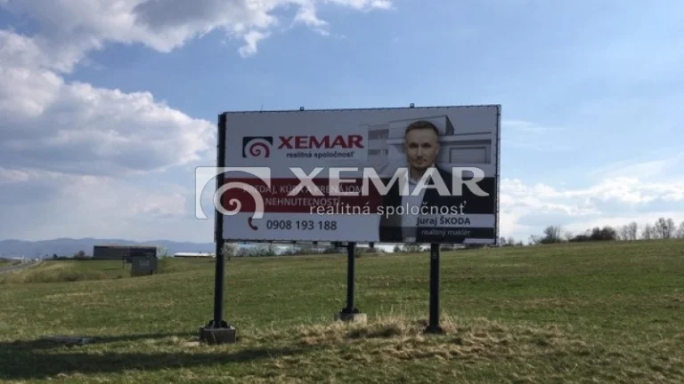 Na prenájom bilboardy umiestnené na ceste E572 medzi Žiar...