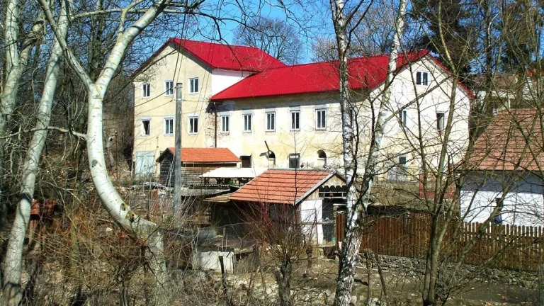 SLEVA 10% na Dům č.p. 31 s pozemky 4.206m2 prodloužena