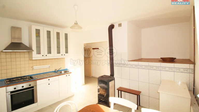 Prodej zemědělského objektu, 106 m², Všechlapy