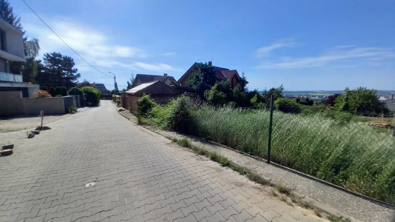 Na predaj stavebný pozemok o výmere 620 m2 Nitra- Zobor