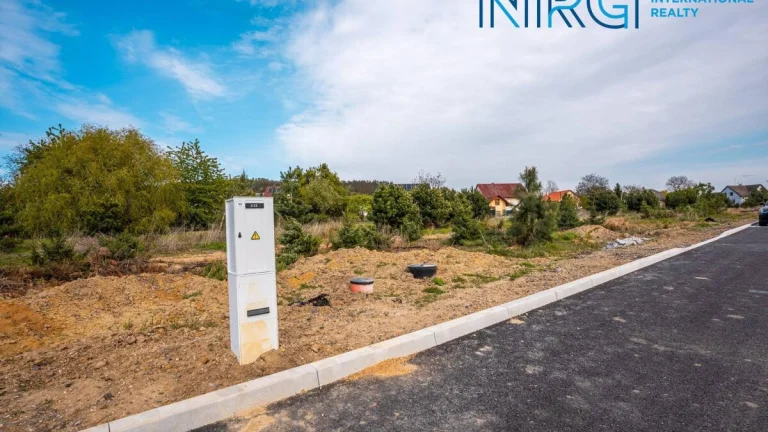 Prodej pozemku, 1050 m2, Boseň
