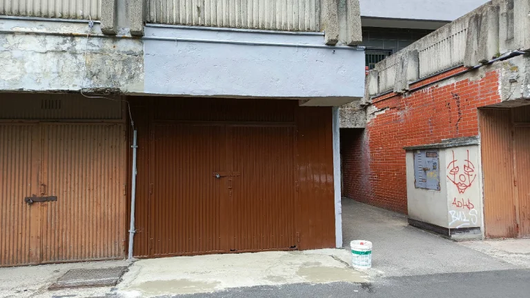 Predám garáž v Petržalke Bratislava