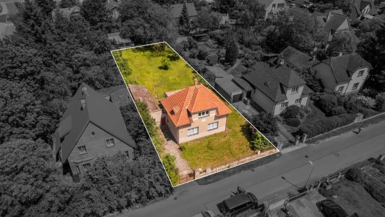 Pronájem zahrady v Újezdě nad Lesy - 800 m2