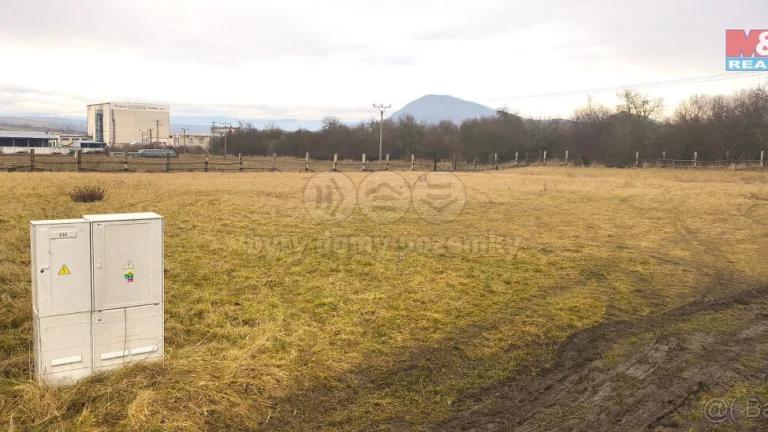 Prodej pozemku k bydlení, 1500 m², Korozluky
