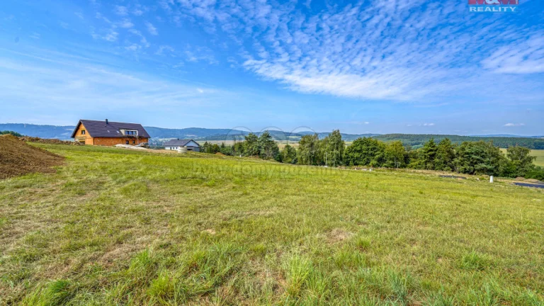 Prodej,stavební pozemek 1812 m2, Pařezov u Domažlic