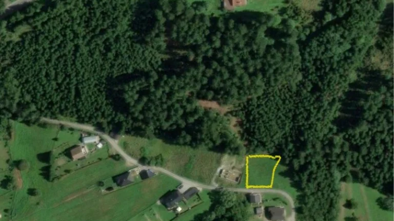 Stavební pozemek 1573 m² – Klokočov (Kysuce), u lesa