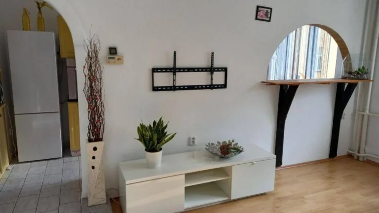 Pronájem byt 2+1, 65㎡