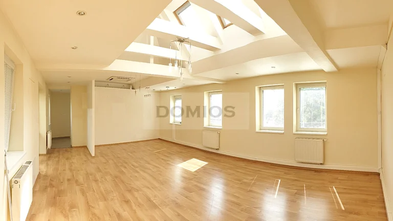 Klim. kancel. celok (170m2, 3k, kuch., WC, terasa, KE-St.m.)