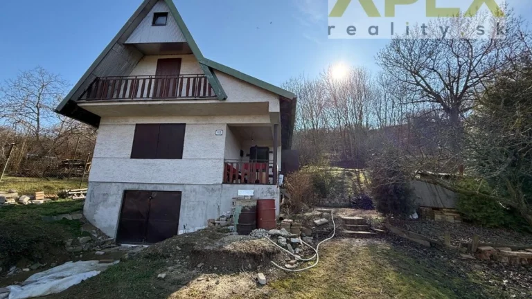 Exkluzívne APEX reality murovaná chatka na Posádke, 1429 m2