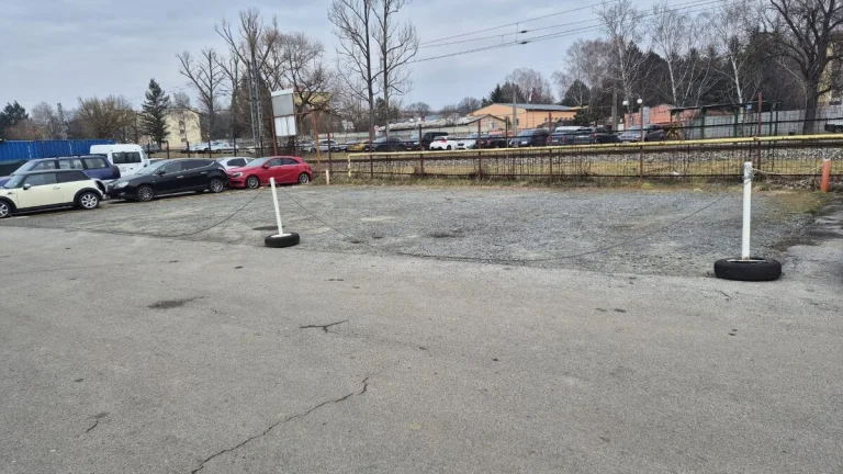 Prenájom na parkovanie