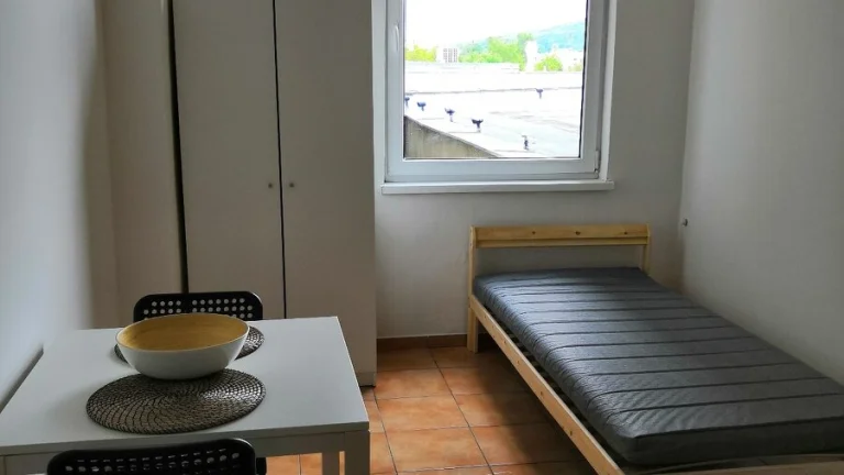 Bývanie pre dvoch za 175 EUR / mesiac