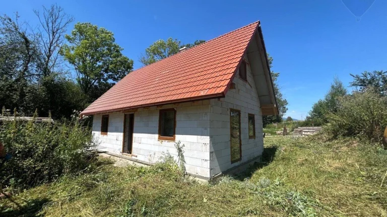 NA PREDAJ rozostavaný rodinný dom v Abramovej