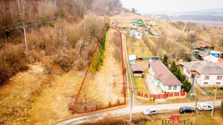 Na predaj pozemok v obci Hažín nad Cirochou