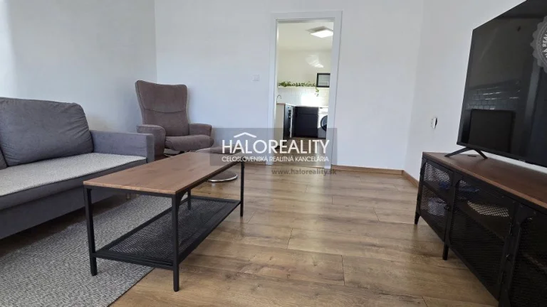 HALO reality - Predaj, trojizbový byt Galanta - ZNÍŽENÁ CENA