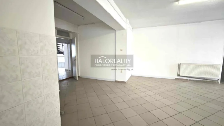 HALO reality - Prenájom, kancelársky priestor Revúca - ZNÍŽE
