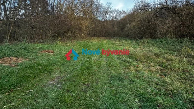 Pozemok 2507 m² - Mostište predaj