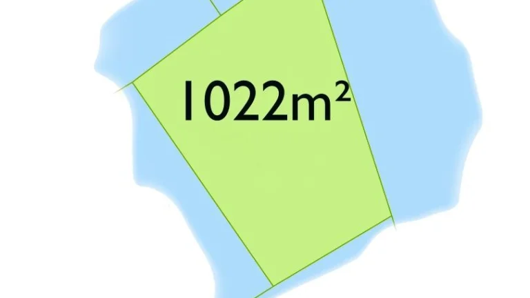 Na predaj pozemok Malé Košecké Podhradie, 1022 m2