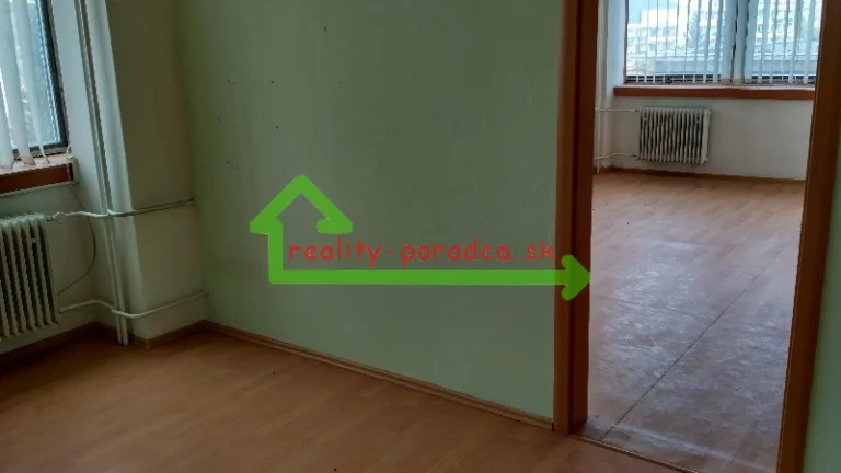 Prenájom: priestory pre služby, Považská Bystrica
